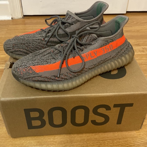 Gently used Yeezy Boost 350 Made By Adidas Men’s Size 11 - Picture 3 of 6